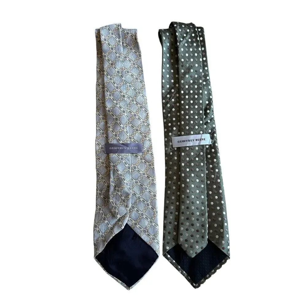 Geoffrey Beene Neckties 2 Hand Made 100% Silk Men’s Neck Tie Made In China
